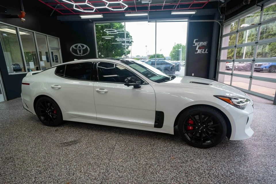 2022 Kia Stinger - Image 5 of 20