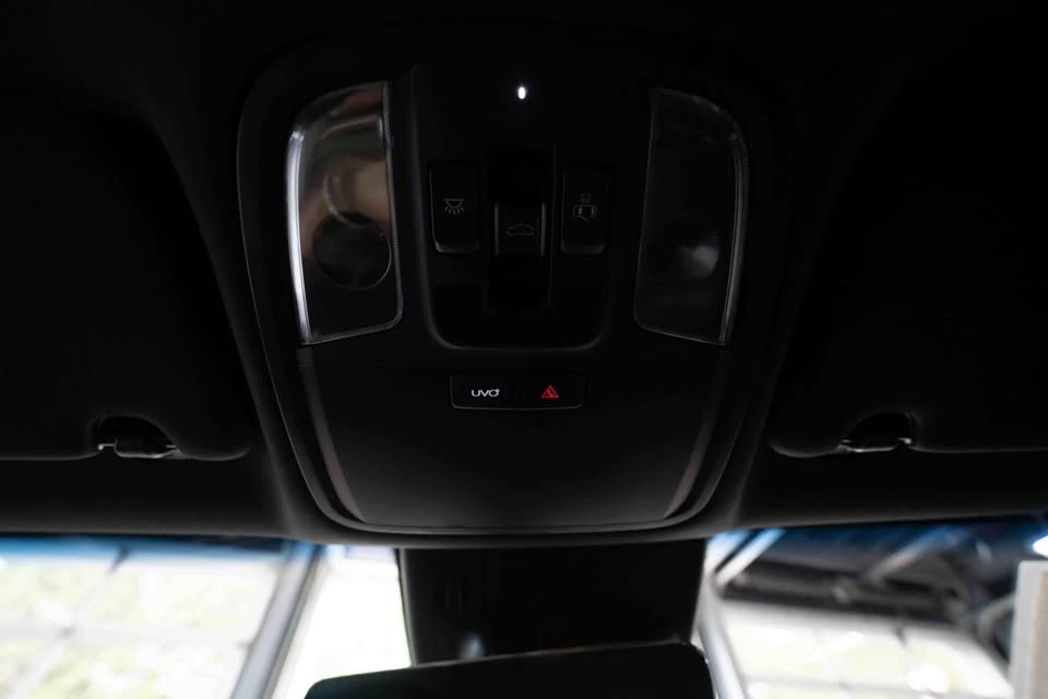 2022 Kia Stinger - Image 18 of 20