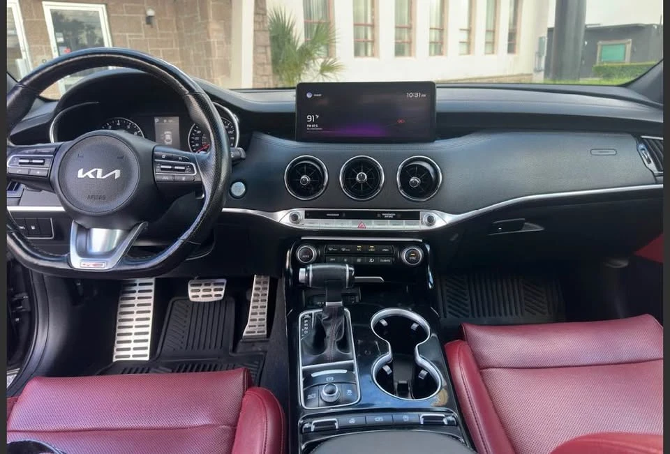2022 Kia Stinger - Image 8 of 11