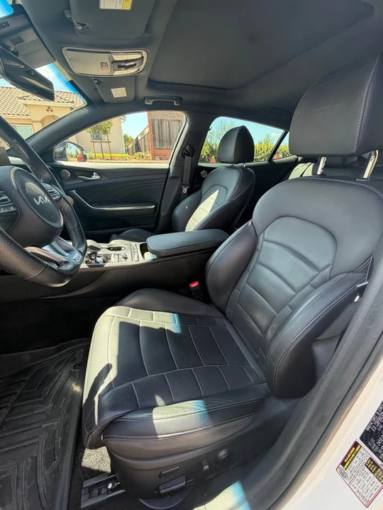 2022 Kia Stinger GT - Image 10 of 14