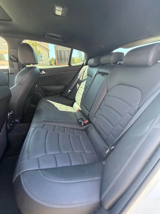 2022 Kia Stinger GT - Image 14 of 14