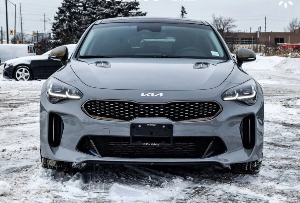 2022 Kia Stinger GT - Image 2 of 12