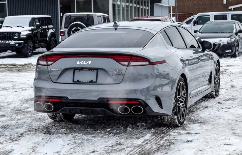 2022 Kia Stinger GT - Image 5 of 12