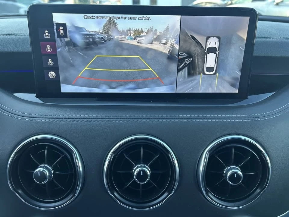 2022 Kia Stinger GT - Image 7 of 10