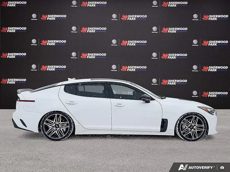 2022 Kia Stinger GT - Image 6 of 17