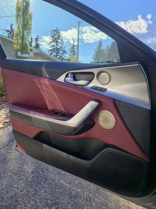 2022 Kia Stinger GT - Image 8 of 13