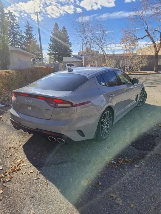 2022 Kia Stinger GT - Image 3 of 13