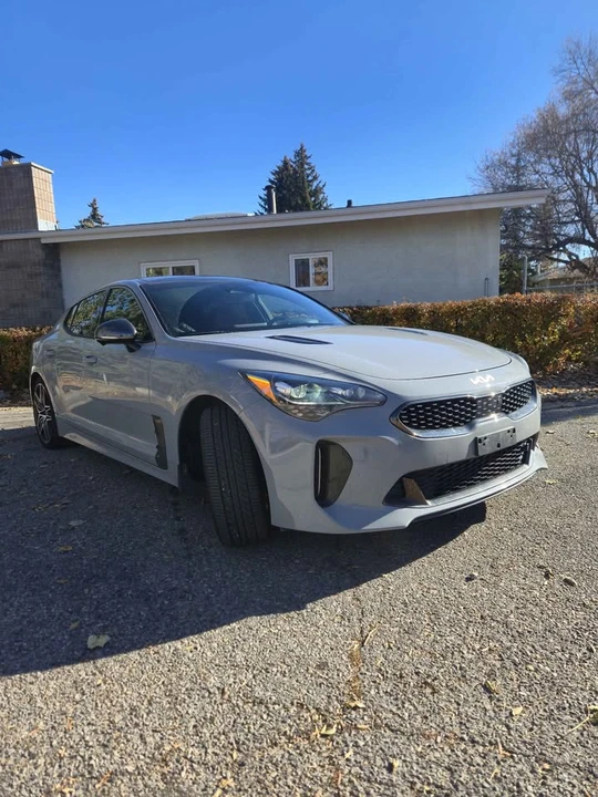 2022 Kia Stinger GT - Image 2 of 13