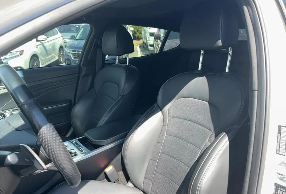 2022 Kia Stinger GT - Image 3 of 12