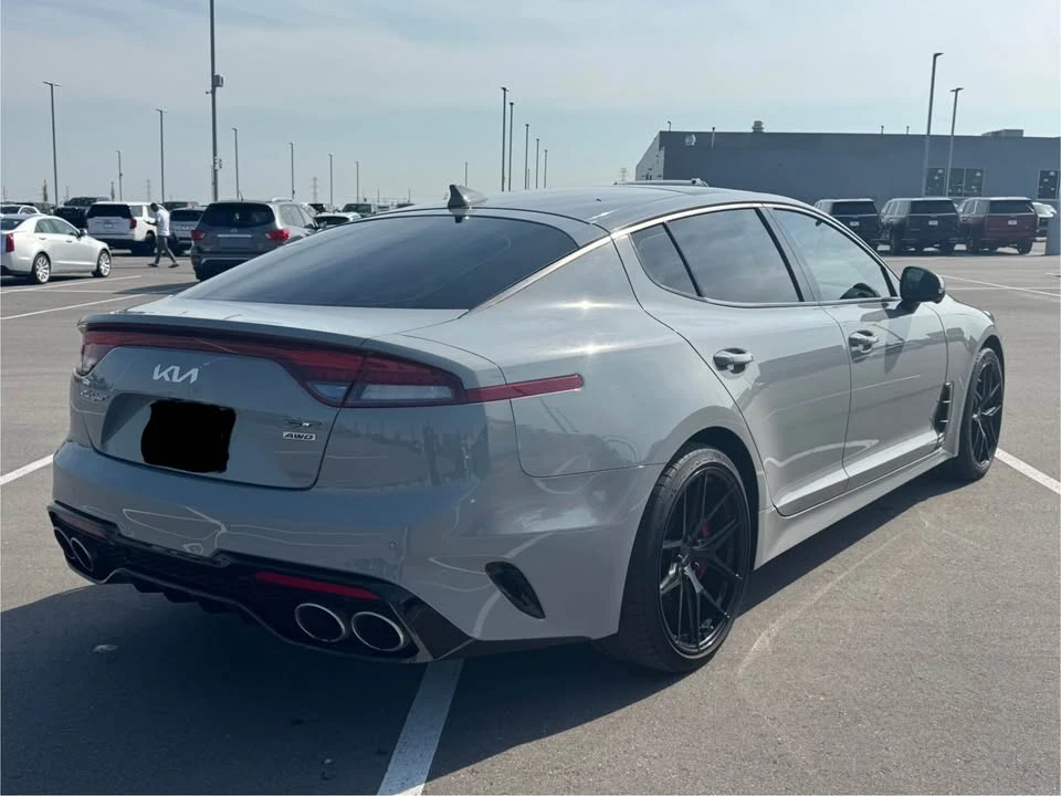 2022 Kia Stinger GT - Image 7 of 18