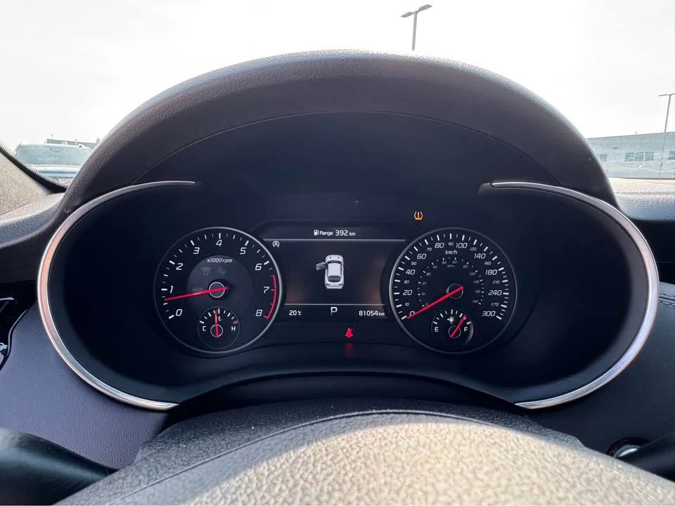 2022 Kia Stinger GT - Image 12 of 18