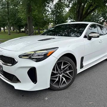2022 Kia Stinger GT-Line Sedan 4D