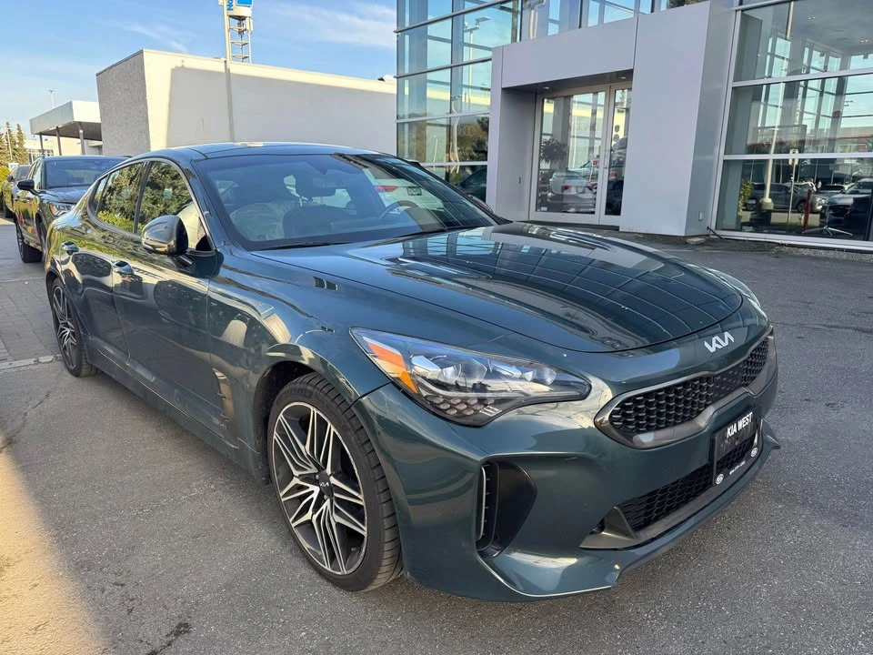 2022 Kia Stinger GT - Image 3 of 9