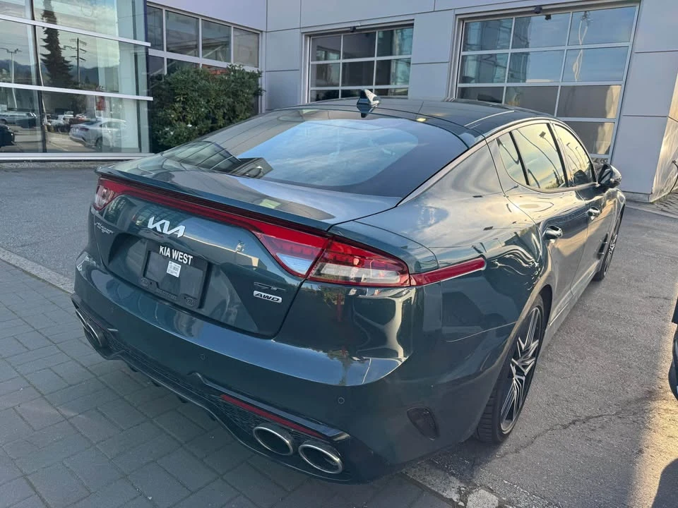 2022 Kia Stinger GT - Image 6 of 9