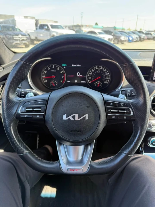 2022 Kia Stinger GT - Image 17 of 17