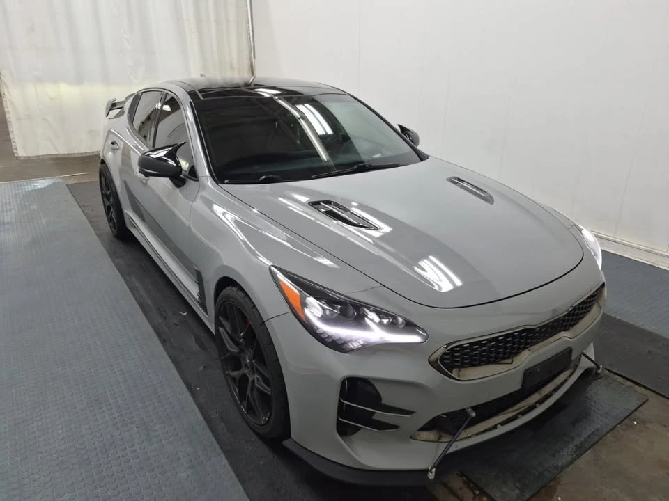 2022 Kia Stinger GT - Image 2 of 5