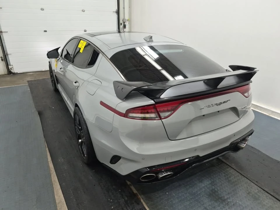 2022 Kia Stinger GT - Image 4 of 5