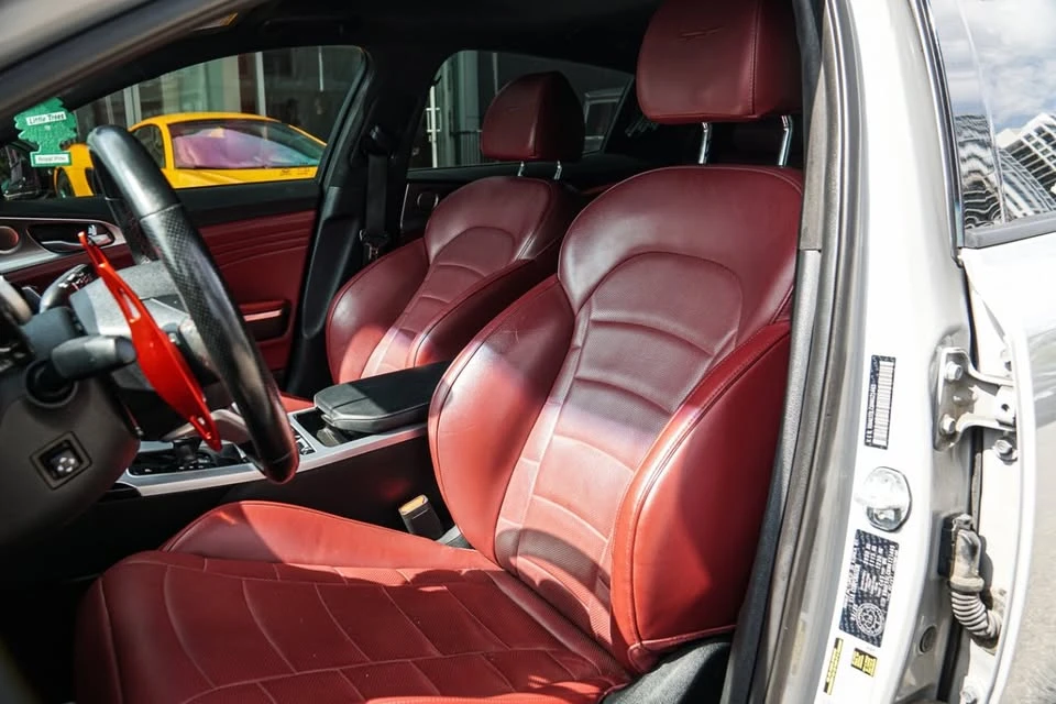 2022 Kia Stinger GT - Image 13 of 20