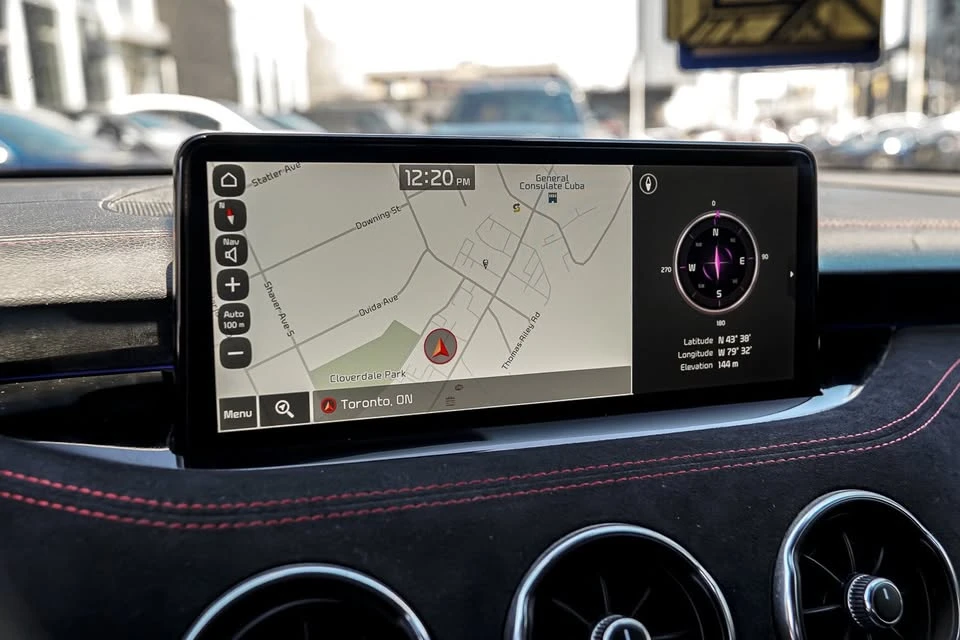 2022 Kia Stinger GT - Image 17 of 18