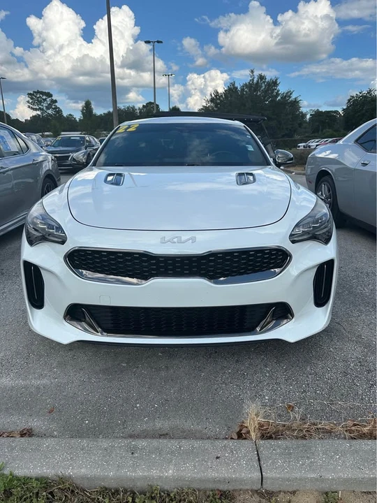 2022 Kia Stinger GT - Image 2 of 4