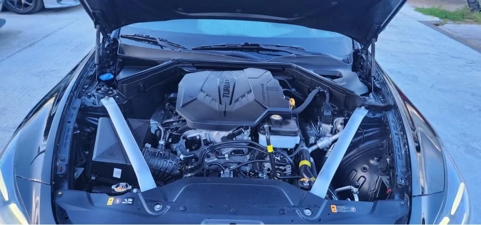 2022 Kia Stinger - Image 14 of 20