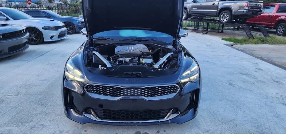 2022 Kia Stinger - Image 10 of 20