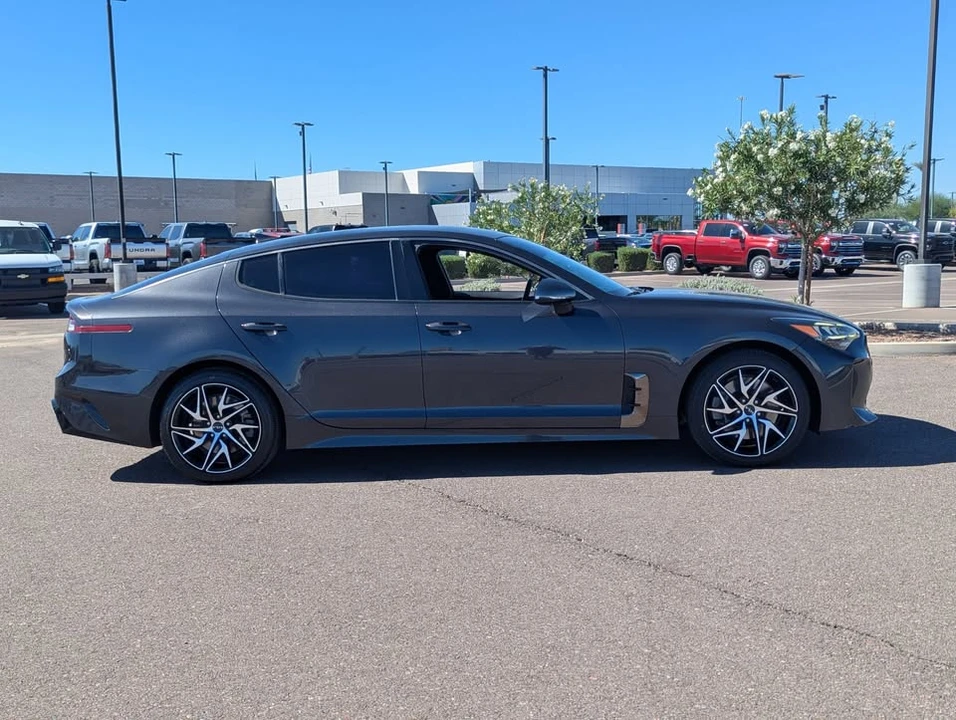 2022 Kia Stinger - Image 5 of 14