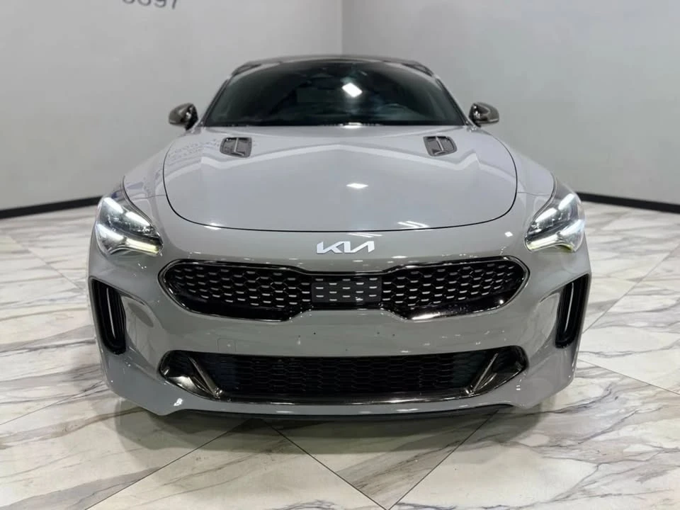 2022 Kia Stinger - Image 2 of 16