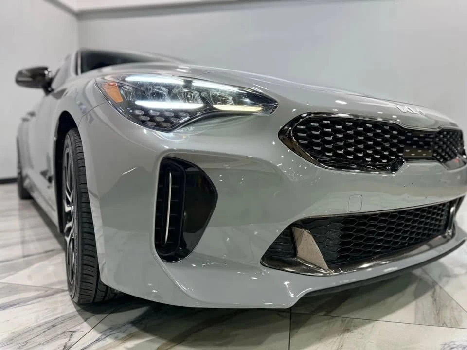 2022 Kia Stinger - Image 8 of 20
