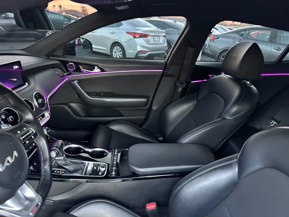2022 Kia Stinger GT - Image 12 of 18