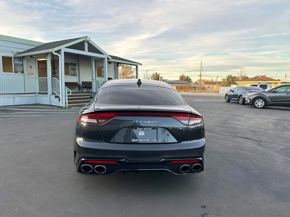2022 Kia Stinger GT - Image 6 of 18