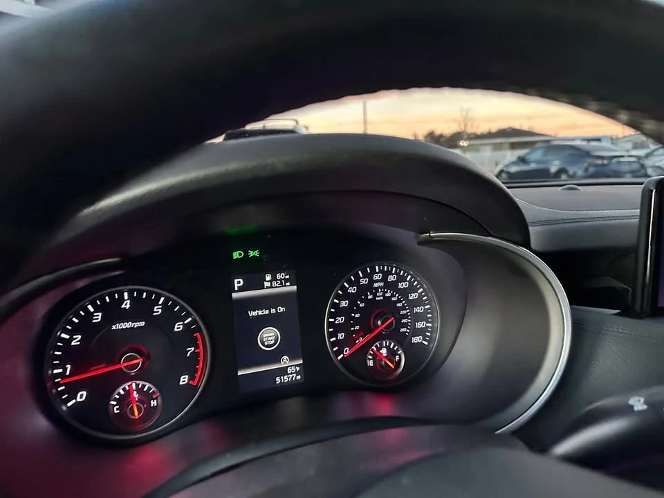 2022 Kia Stinger GT - Image 8 of 18