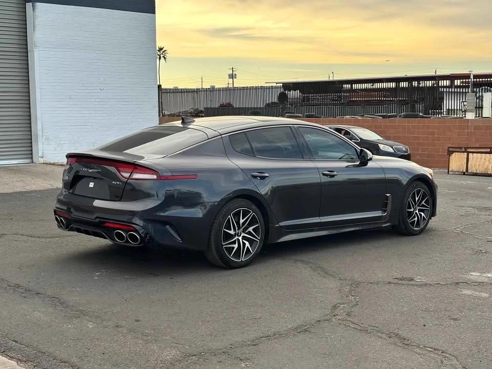 2022 Kia Stinger GT - Image 2 of 4