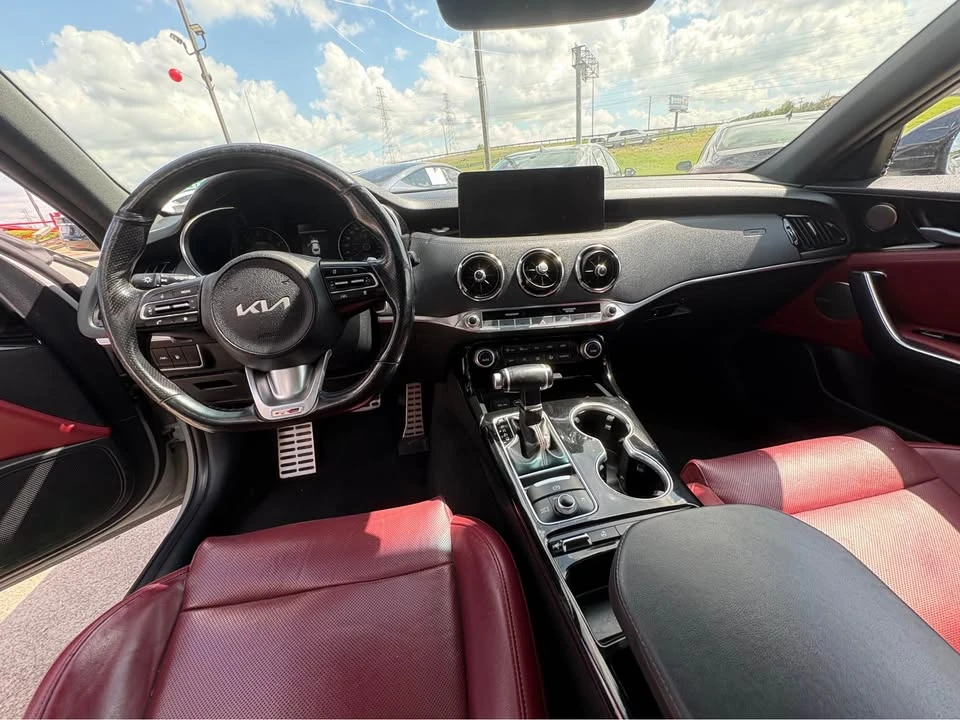 2022 Kia Stinger - Image 5 of 6