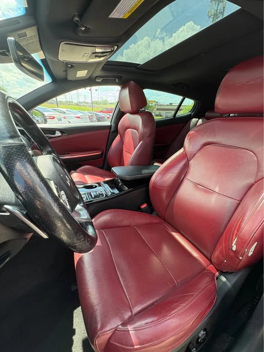 2022 Kia Stinger - Image 6 of 6
