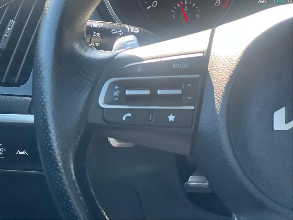 2022 Kia Stinger - Image 15 of 20