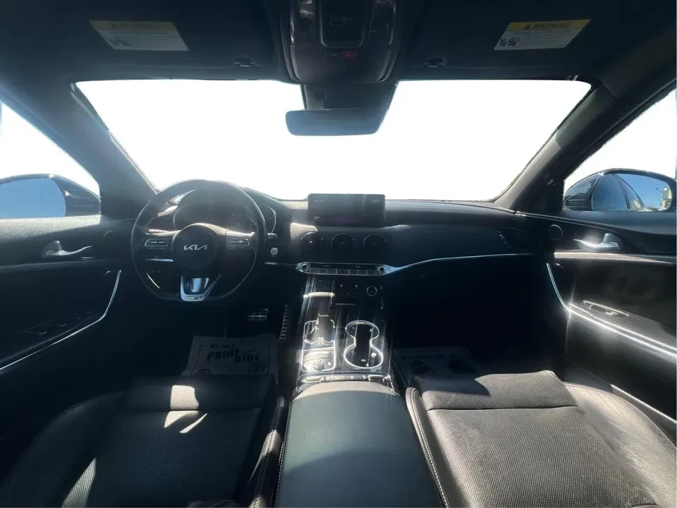 2022 Kia Stinger - Image 4 of 20