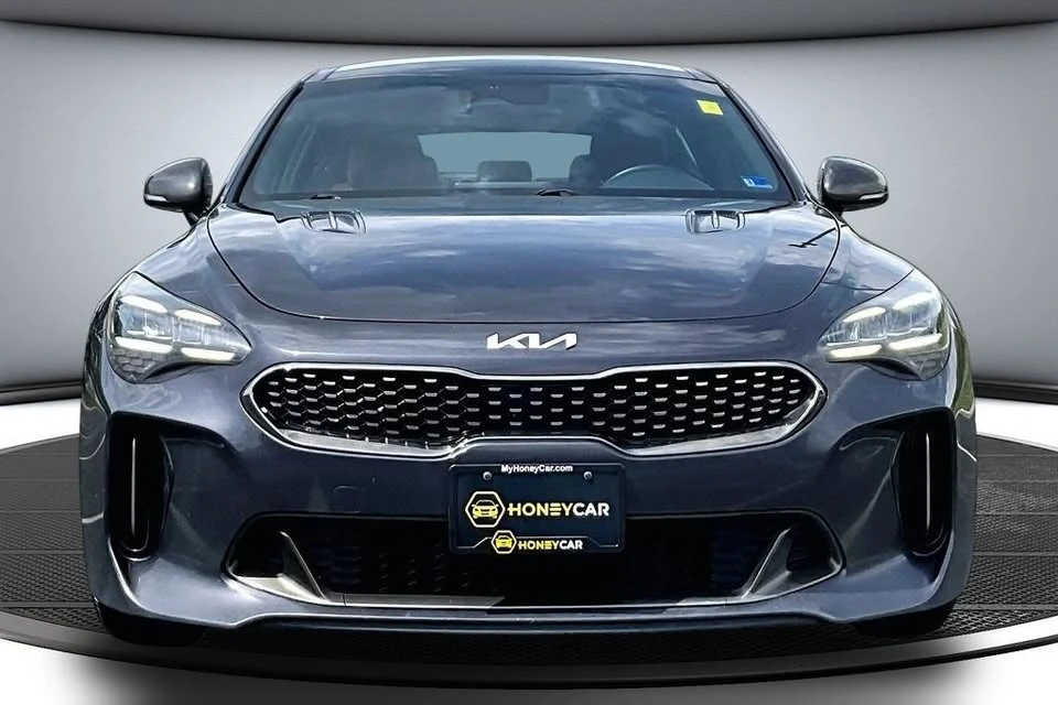 2022 Kia Stinger GT - Image 2 of 20
