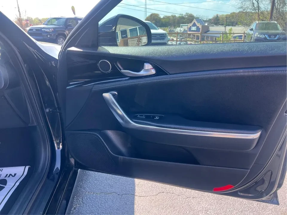 2022 Kia Stinger - Image 6 of 20
