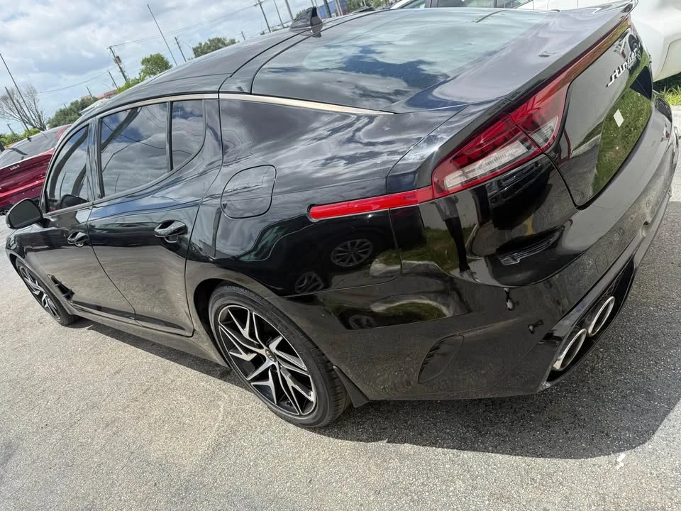 2022 Kia Stinger - Image 3 of 9