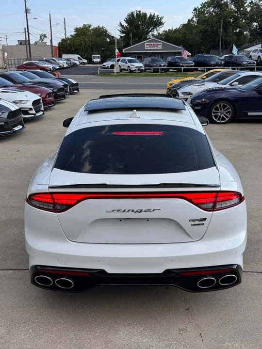 2022 Kia Stinger - Image 4 of 19