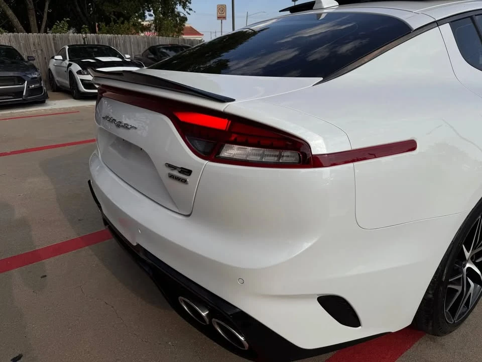 2022 Kia Stinger - Image 18 of 19