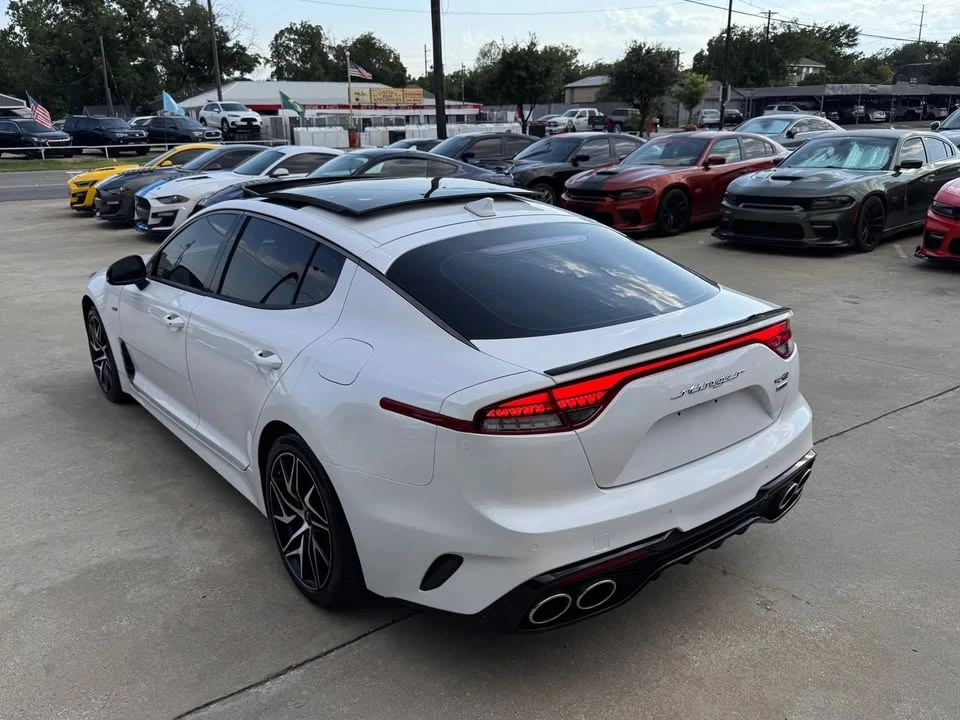 2022 Kia Stinger - Image 3 of 19