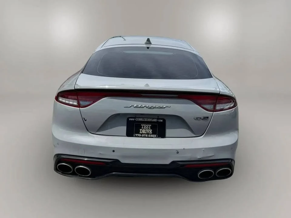 2022 Kia Stinger GT - Image 8 of 16