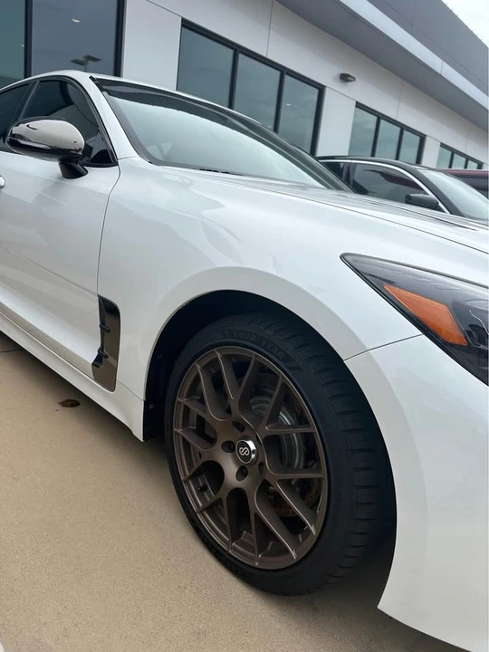 2022 Kia Stinger - Image 2 of 5