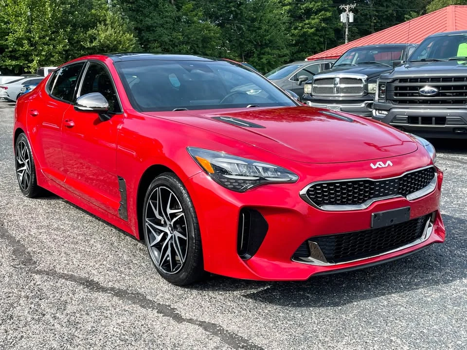 2022 Kia Stinger GT - Image 2 of 15