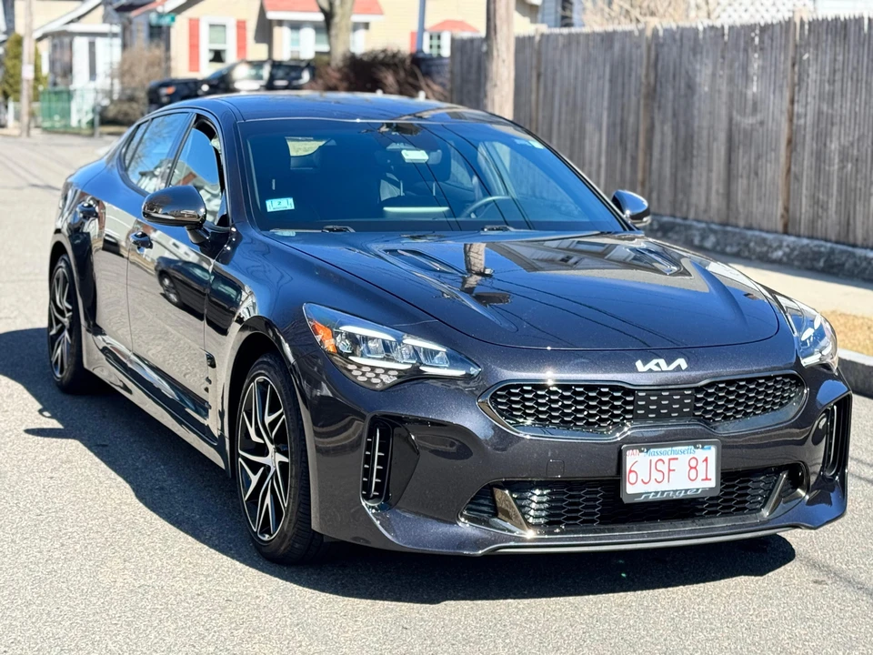 2022 Kia Stinger - Image 15 of 31