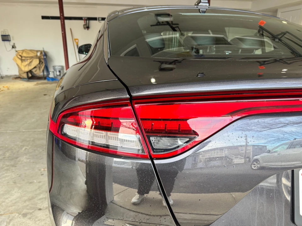 2022 Kia Stinger - Image 19 of 31
