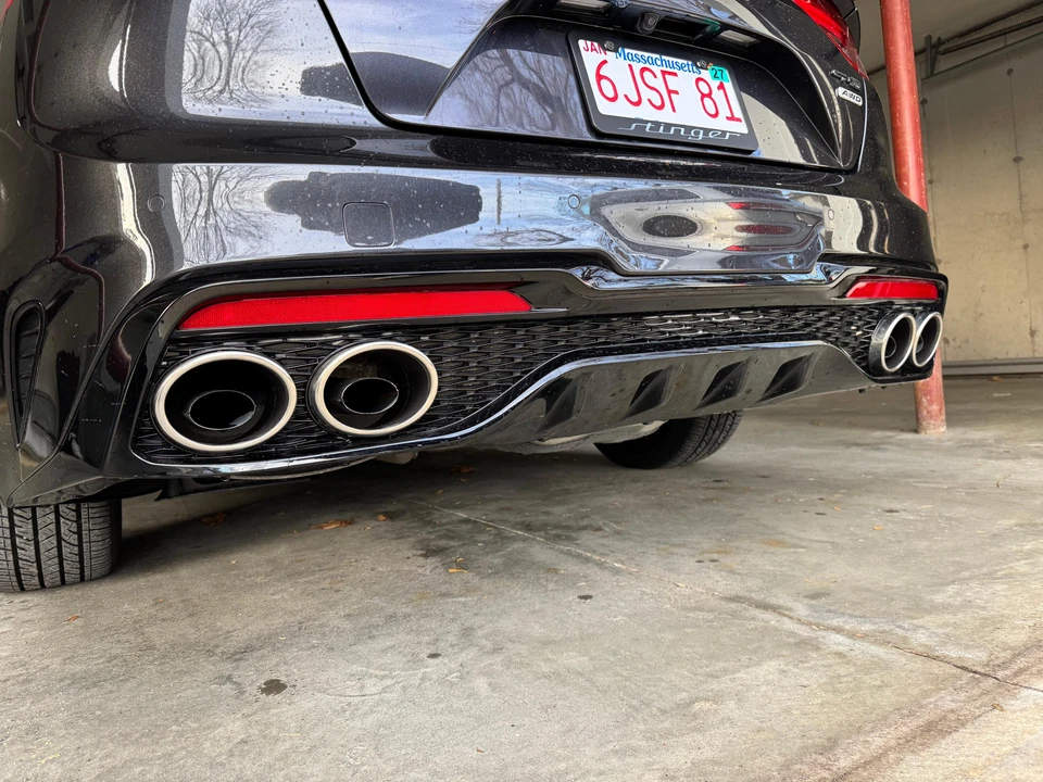 2022 Kia Stinger - Image 21 of 31