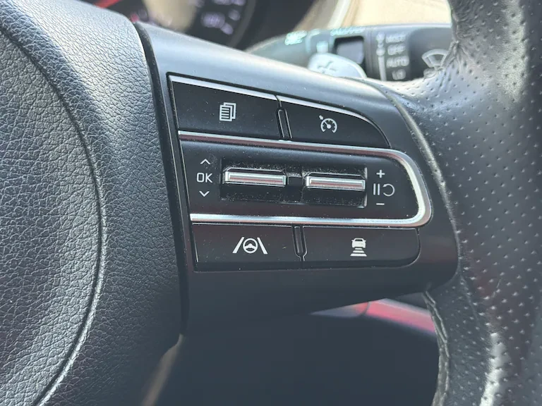 2022 Kia Stinger - Image 15 of 20
